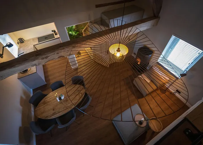 Гостевой дом Os Hoes 1851