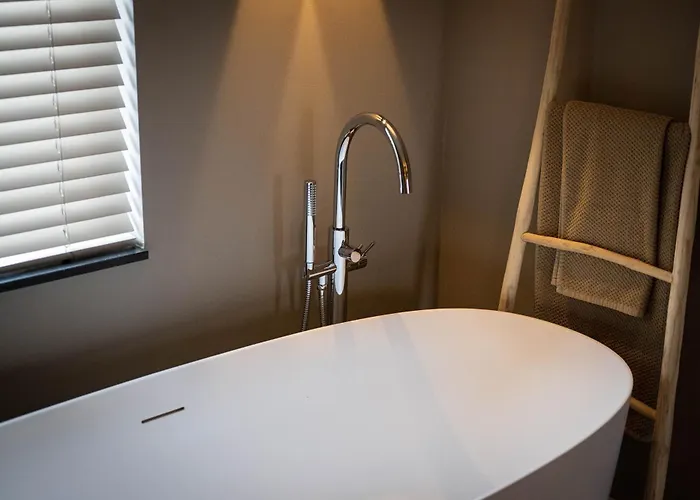 Гостевой дом Os Hoes 1851 3*